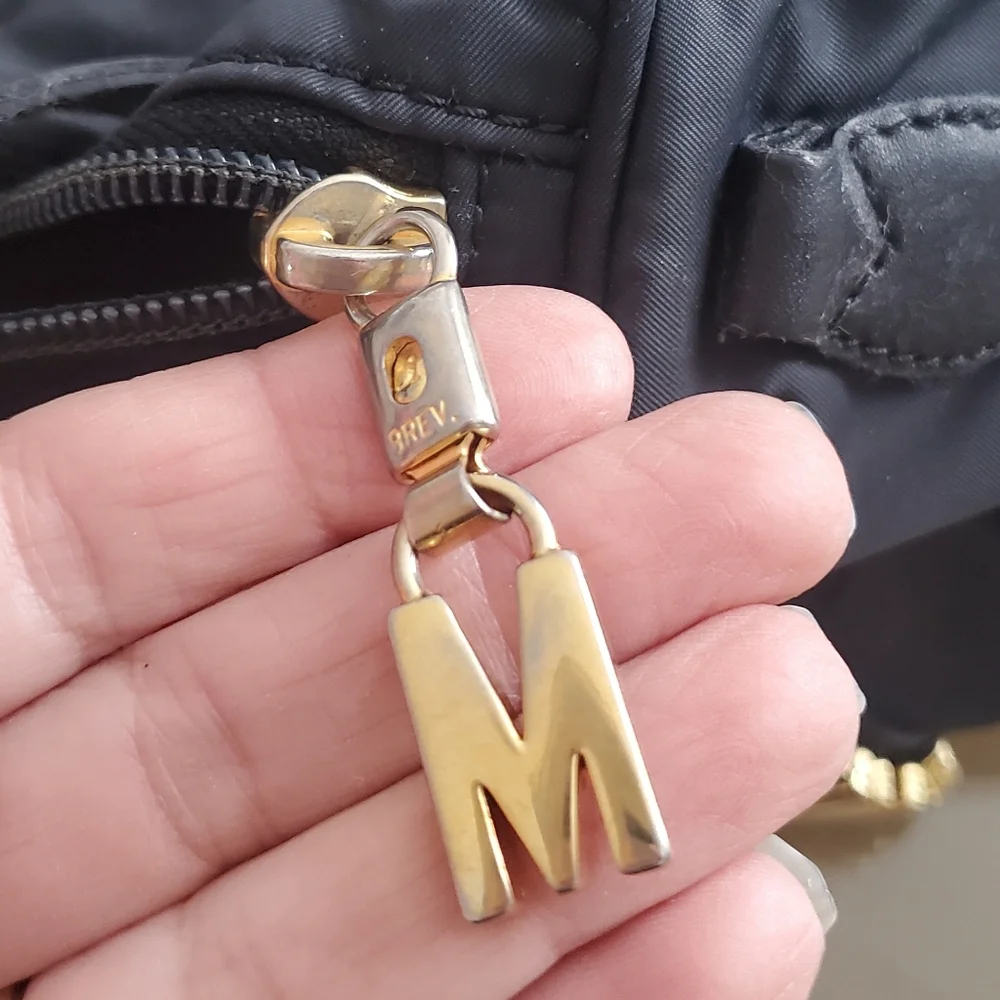 Vintage Moschino Redwall Made in Italy Boston Satchel Bag - Picture 14 of 16